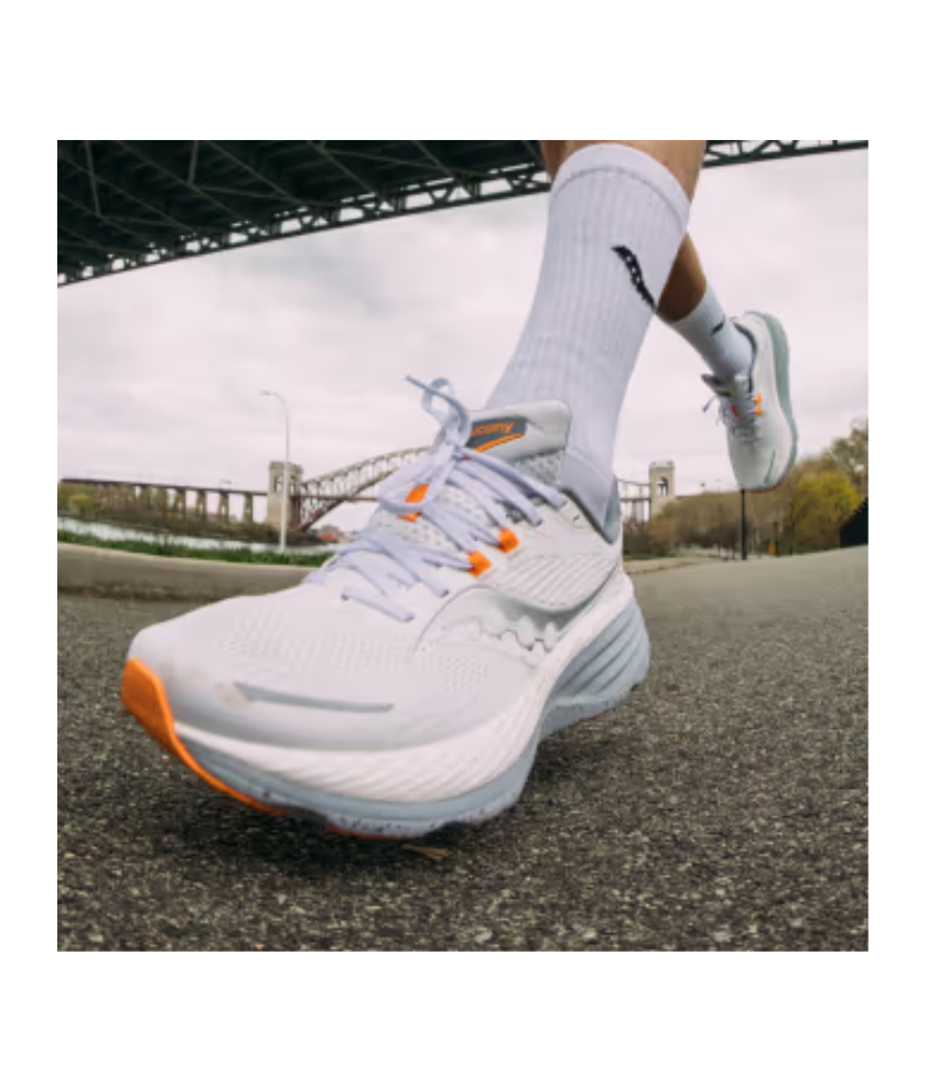 Shoes Hurricane 24 W