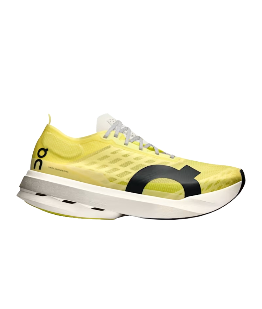 Shoes Cloudboom Strike Men